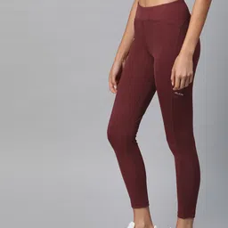 Alcis Women Burgundy Solid Cropped Tights-image-29