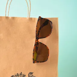 HAUTE SAUCE by Campus Sutra Women Wayfarer Sunglasses with Polarised Lens SUM23_HSSG1018-image-46