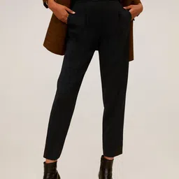 MANGO Women Black Relaxed Fit Solid Cropped Trousers With Belt-image-92