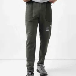 Wildcraft Men Cotton Side Woven Quilting Anti Odour Mid Rise Track Pants-picture-57