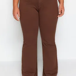Trendyol Women Plus Size Mid-Rise Coloured Clean Look Stretchable Jeans-picture-10