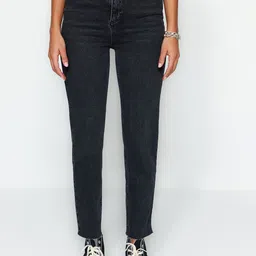Trendyol Women Mid Rise Stretchable Jeans-image-4