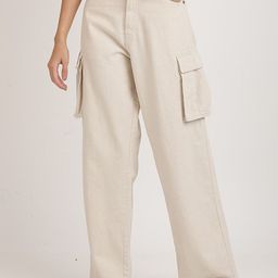 Bene Kleed Women Relaxed Fit High-Rise Clean Look Pure Cotton Cargo Jeans-image-100