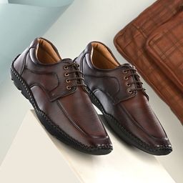 INVICTUS Men Textured Formal Derbys-image-25