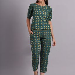 DECKEDUP Printed Top With Trousers-11