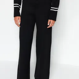 Trendyol Striped Sweatshirt With Straight Trousers Co-Ords-image-22
