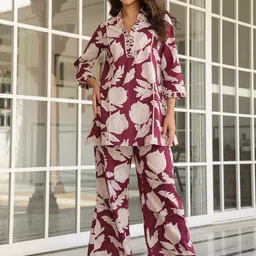 JISORA Jisora Printed Cotton V-Neck Top With Trousers Co-Ords-picture-26