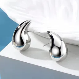 Krelin Silver-Plated Teardrop Shaped Studs Earrings-11