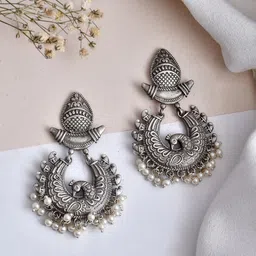 DASTOOR Silver-Plated Artificial Beads-Beaded Oxidised Contemporary Chandbalis-18