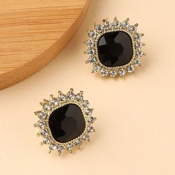 DressBerry Black Gold-Plated Contemporary Stud Earrings-50