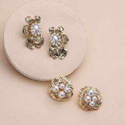 SOHI Set Of 2 Gold-Plated Floral Studs-25