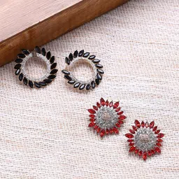SOHI Set Of 2 Silver-Plated Contemporary Studs Earrings-4