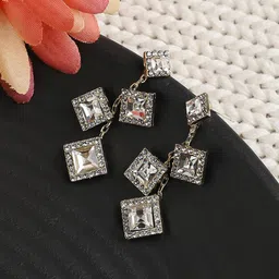 DressBerry Gold-Plated Contemporary Drop Earrings-image-98