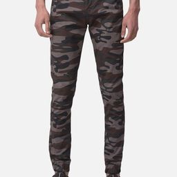 Woodland Men Multicoloured Camouflage Printed Joggers Trousers-image-11