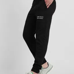 Beyoung Men Printed Pocket Knitted Pure Cotton Mid-Rise Joggers-image-38
