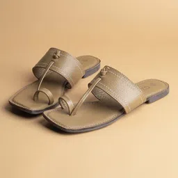 Ozuri Leather One Toe Flats-34
