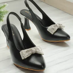 Retro Walk Bow Embellished Slim Heel Pumps-20