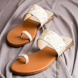 Anouk Women Printed One Toe Flats-image-27