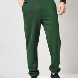 Celio Men Mid-Rise Cotton Loose Fit Trousers-picture-1