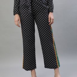 Iconic Women Geometric Printed Straight Fit Pure Cotton Cropped Trousers-image-77