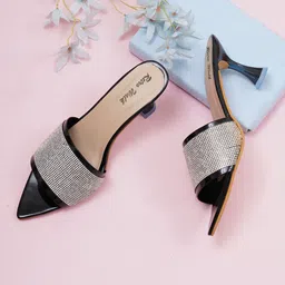Retro Walk Shimmered Open Toe Block Heels-18