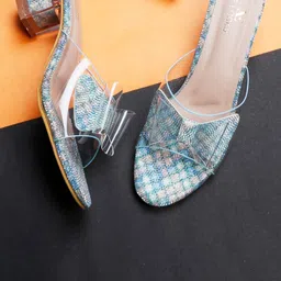 XE Looks Printed Party Block Sandals-28