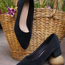 Mast & Harbour Black Pointed Toe Block Heeled Pumps-11
