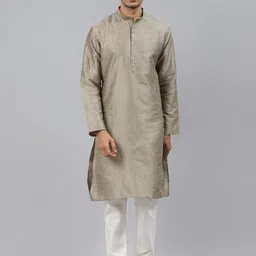 MANQ Men Grey Embroidered Regular Kurta with Pyjamas-8