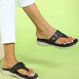 Paragon Women Anti-Skid Sole T-Strap Flats-picture-12