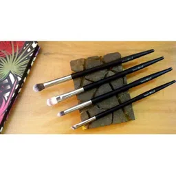 Veoni BELLE Eyeshadow Angular Eyebrow & Eyeliner Brush-17