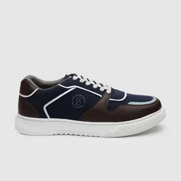 Solethreads Men Round Toe Memory Foam Sneakers image 4