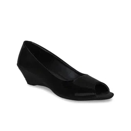 Get Glamr Block Pumps image 2