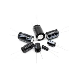 2200uF 25V Electrolytic Capacitor-(pack of 5)-23
