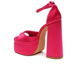 Flat n Heels Open Toe Ankle Loop Block Heels image 4
