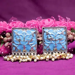 VAGHBHATT Silver Plated Square Studs Earrings image 3