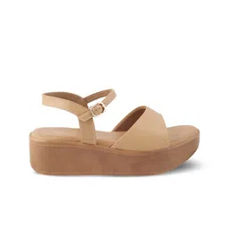 Tresmode Flatform Sandals with Buckles image 3