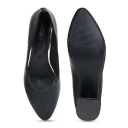 Shezone Textured Pointed Toe Block Pumps image 2