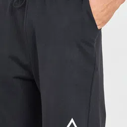 Styli Men Oversized Athleisure Shorts with Drawstring Closure image 2