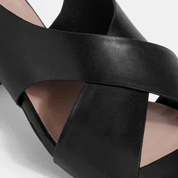 LEMON & PEPPER Open Toe Block Heels image 2
