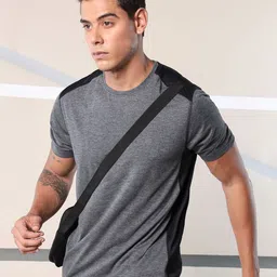 Cultsport Move All Day Fly Dry T-shirt-image-2