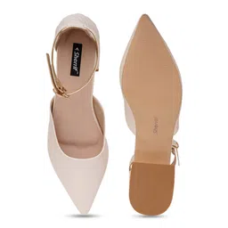 Sherrif Shoes Textured Pointed Toe Block Heel Pumps image 5