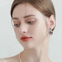 FIMBUL Set Of 2 Teardrop Shaped Lightweight Drop Earrings image 2