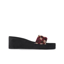 Walkfree Wedge Pumps with Bows image 4