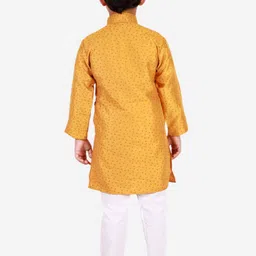 Pro-Ethic STYLE DEVELOPER Boys Yellow Printed Kurta with Pyjamas image 3