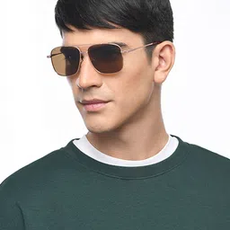 Vincent Chase Unisex Square Sunglasses with Polarised and UV Protected Lens 209584 image 4