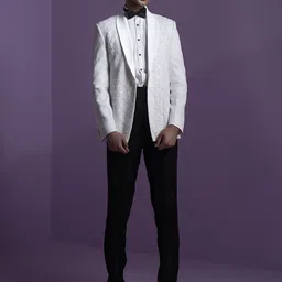 CONTRAST BY PARTH  Men Embroidered Tuxedo Five-Piece Formal Suit image 3