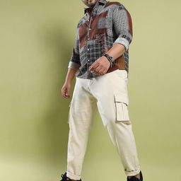 Instafab Plus Plus Size Classic Opaque Checked Casual Shirt image 2