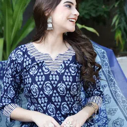 7Threads Ethnic Motifs Printed Pure Cotton Kurta with Trousers & Dupatta image 5