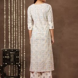 mokshi Abstract Printed Keyhole Neck  Three-Quarter Sleeves Kurta with Palazzos image 5