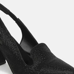 Marc Loire Textured Pointed Toe Block Heeled Pumps image 5